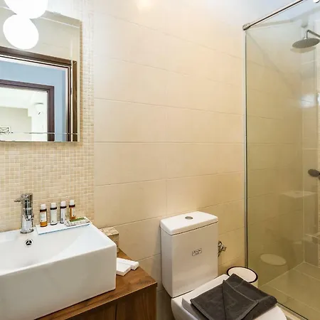 Odyssey Luxury & Villa *
